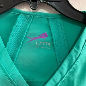 Lynx Scrub Top